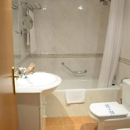 Отель Sercotel